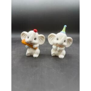 Vintage White Elephants - Japan Porcelain Figurines -  Lot of 2